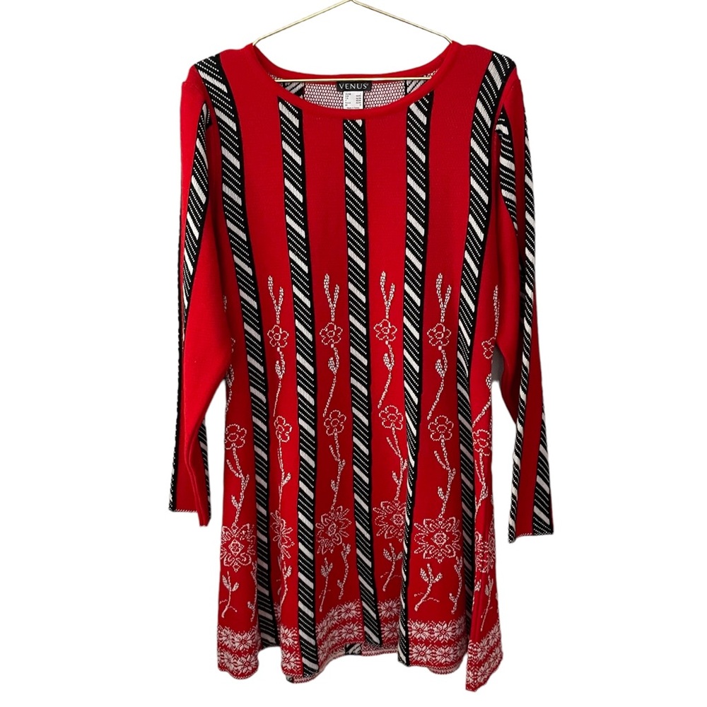 NWOT VENUS Red and Black Stripe and Floral Print Long Sleeve Sweater Swing Dress